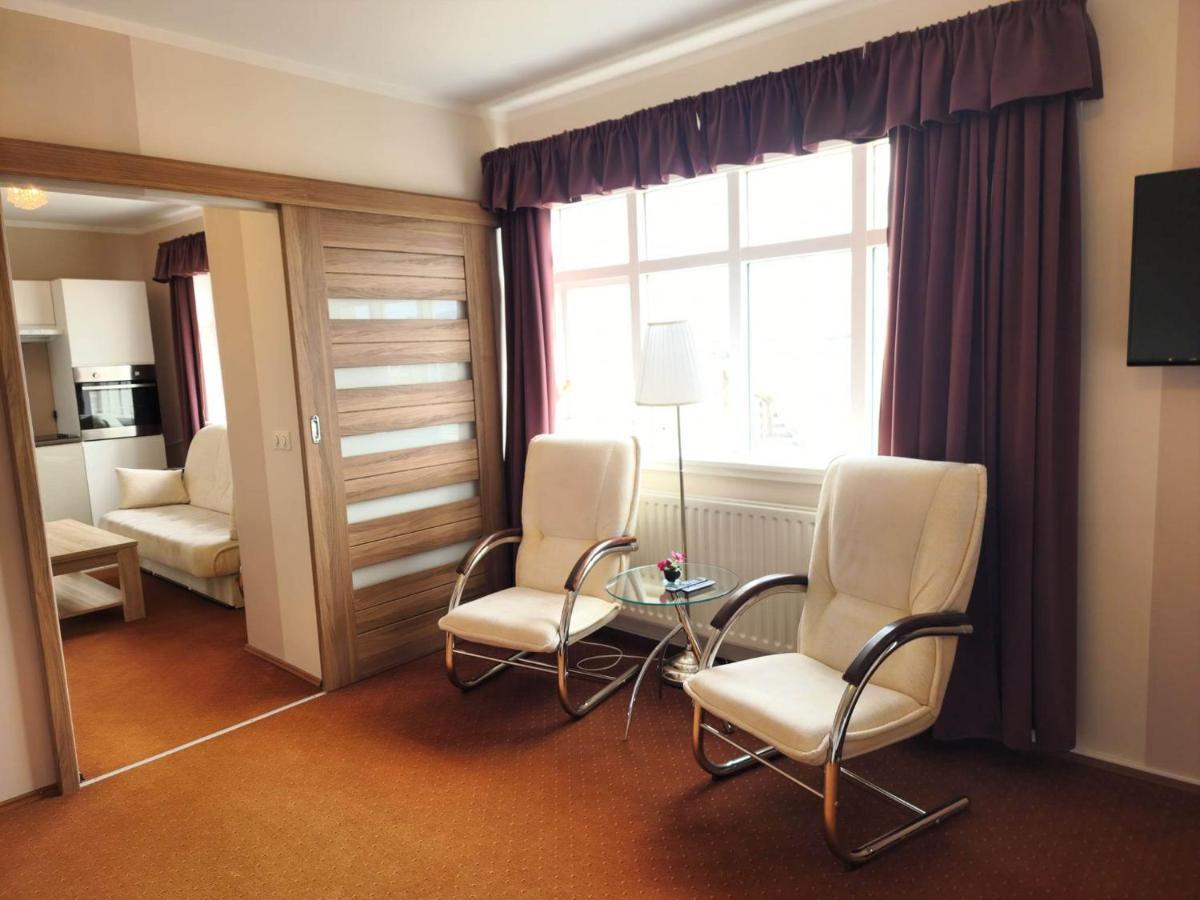 Kiljan Apartments & Rooms Blonduos Exterior photo